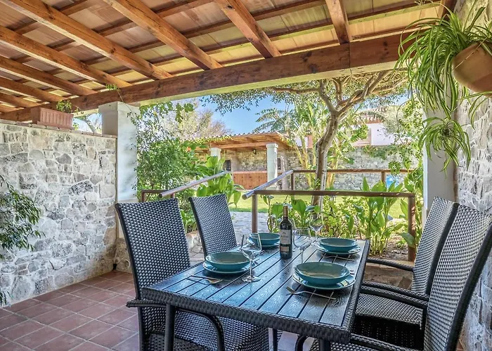 El Descanso Conil 3 Kır Evi