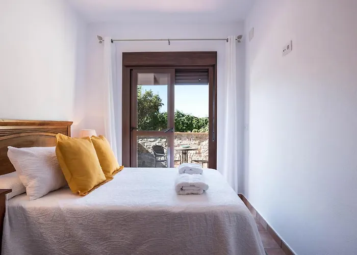 El Descanso Conil 3 Kır Evi *