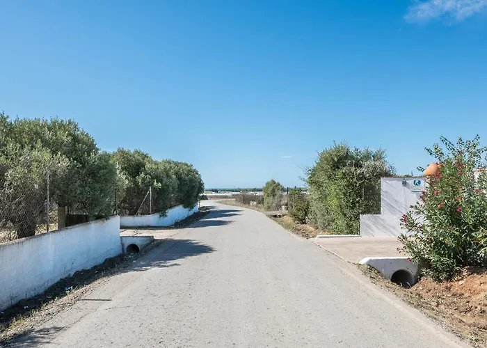 Kır Evi El Descanso Conil 3 *