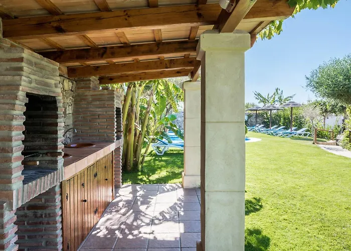 El Descanso Conil 3 Kır Evi *